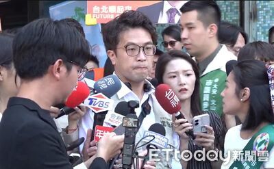 被問四字期許!蔣萬安回「開創未來」 沈伯洋秒答:你說我做
