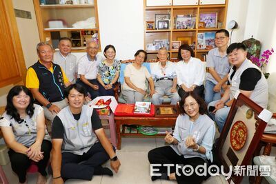 嘉義市豪發5.4萬長輩2億重陽敬老金 黃敏惠:在嘉就能拿金牌