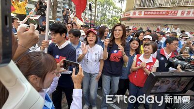「乖乖牌」口水戰!柯志恩合體鄭麗文 再嗆賴瑞隆:割稻尾