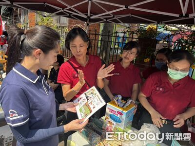 捐血也學救命技能！　台南安南消防分隊推防火、CPR宣導
