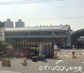 台中男扔菱角辱罵女攤商 警再逮1人