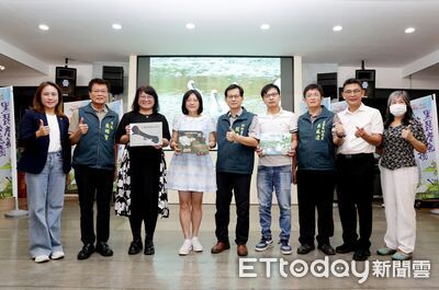 近千隻黑琵飛抵台南!保育季10/18七股登場 邀親子賞鳥遊濕地