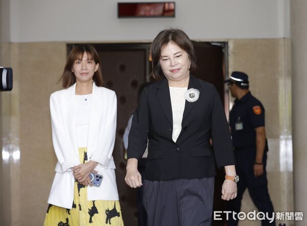 [新聞] 賴惠員穿搭精品「不純樸」財產申報曝「0存款 - 八卦 - PTT.BEST 批踢踢爆文 2