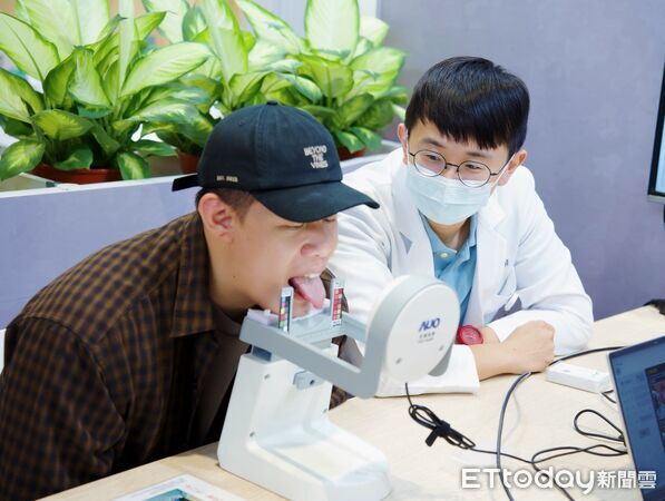 ▲馬光醫療網參加2026台南健康嘉年華,結合漢方料理、香囊手作及健康諮詢,推廣日常保健觀念。(記者林東良翻攝,下同)