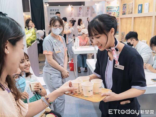 ▲馬光醫療網參加2026台南健康嘉年華,結合漢方料理、香囊手作及健康諮詢,推廣日常保健觀念。(記者林東良翻攝,下同)