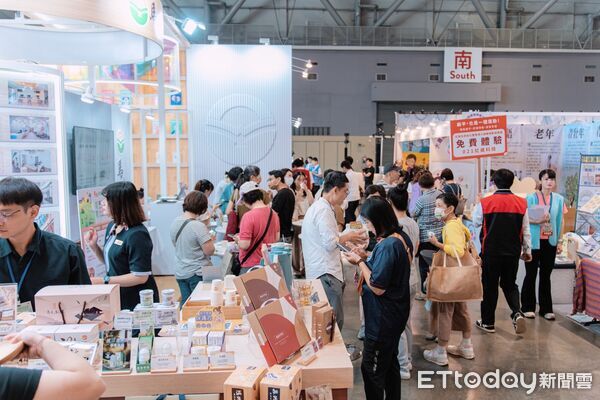 ▲馬光醫療網參加2026台南健康嘉年華,結合漢方料理、香囊手作及健康諮詢,推廣日常保健觀念。(記者林東良翻攝,下同)