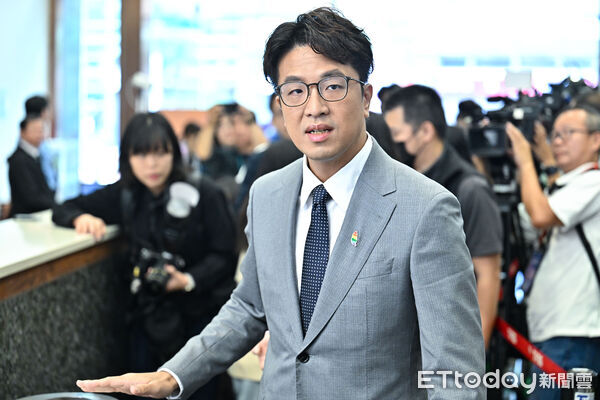 ▲▼2026台北市長電視辯論會，民進黨候選人沈伯洋。（圖／記者李毓康攝）