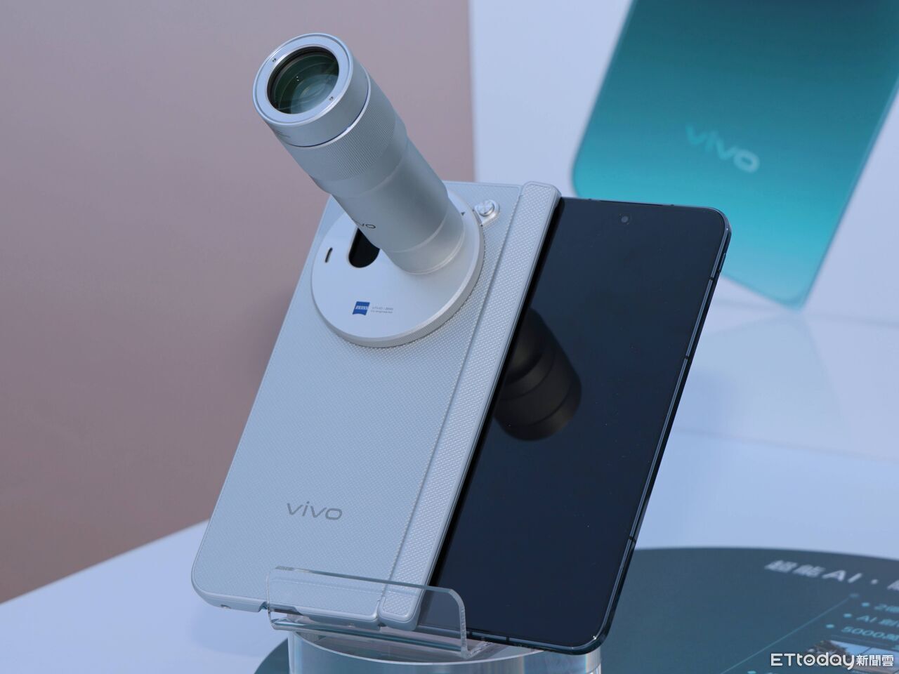 ▲▼     vivo,X500,周杰倫        。（圖／記者蘇晟彥攝）